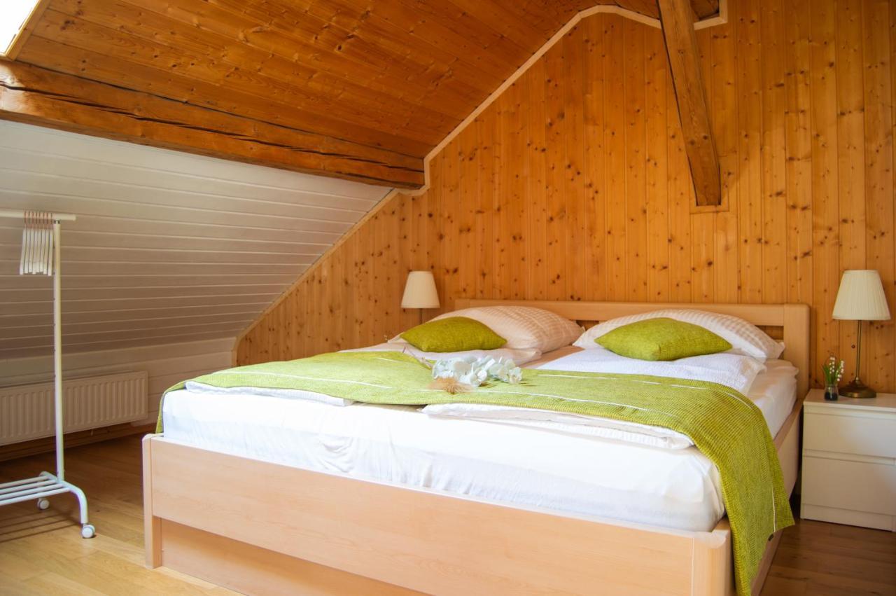 Wellness Mitten In Der Wasserfallstadt Triberg トリベルク エクステリア 写真