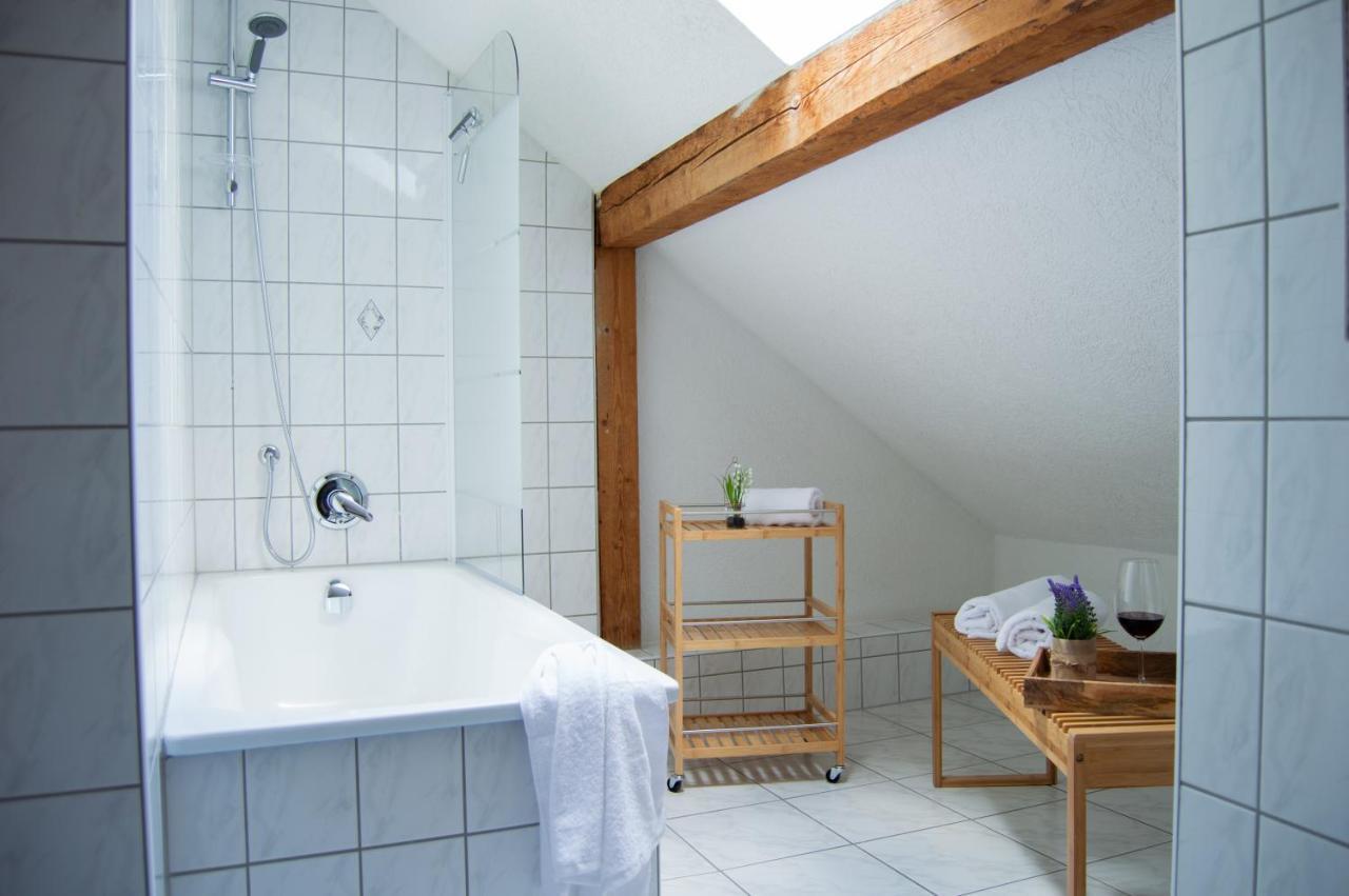 Wellness Mitten In Der Wasserfallstadt Triberg トリベルク エクステリア 写真